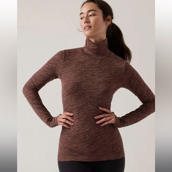 Athleta Tops - ATHLETA Flurry Seamless Turtleneck, Wren Rustic Beige, Size Small